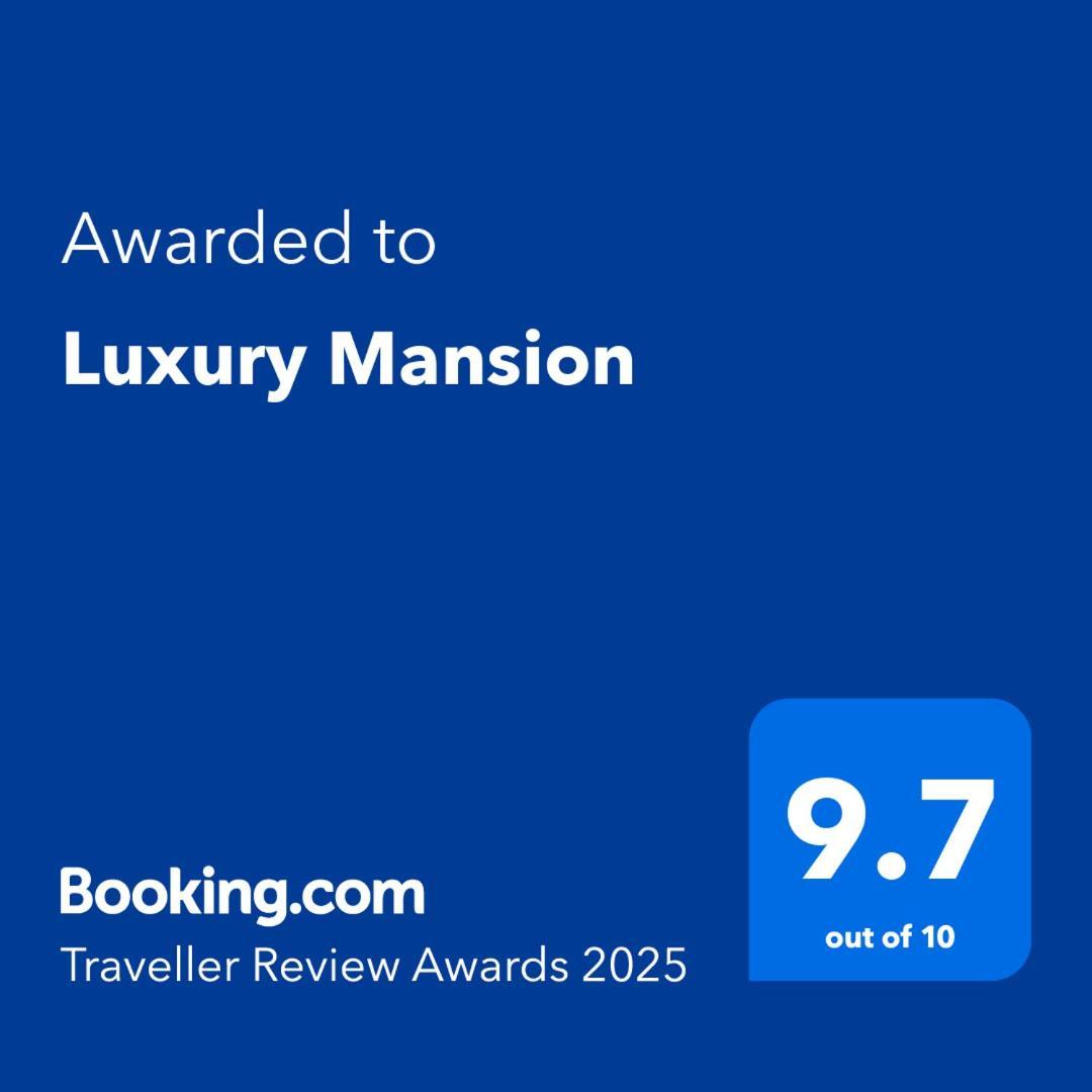 Luxury Mansion Apartamento Bucareste Exterior foto